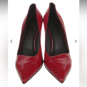 Balmain
Patent Leather Pumps